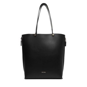 Torebka GINO ROSSI. Czarne torebki klasyczne Gino Rossi, bez wzorów, bez dodatków. Za 359,99 zł.