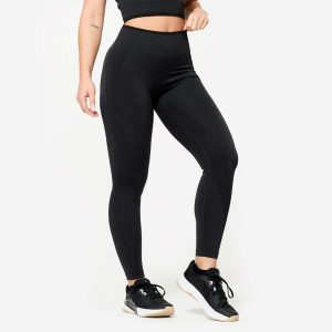 Legginsy do treningu siłowego damskie Domyos seamless. Czarne legginsy DOMYOS, bez wzorów, z elastanu. Za 109,99 zł.