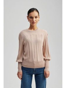 By Malina Sweter "Billie" w kolorze beżowym rozmiar: S. Brązowe swetry oversize By Malina, s, bez wzorów, bez ramiączek. Za 237,58 zł.