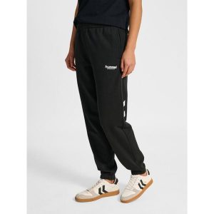 Damskie spodnie dresowe Hummel Legacy 2.0. Czarne spodnie dresowe Hummel, na lato, bez wzorów, z dresówki. Za 269,50 zł.