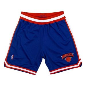 Szorty New York Knicks Authentic 1993/94. Niebieskie szorty MITCHELL & NESS, bez wzorów, z poliesteru, sportowe. Za 736,50 zł.