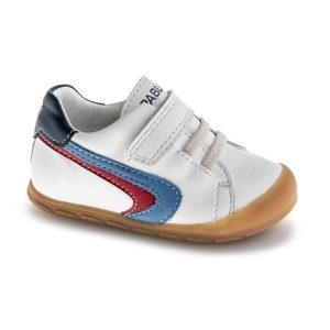 Buty PABLOSKY 060330P Biały. Białe buty trekkingowe PABLOSKY, ze skóry, bez zapięcia. Za 215,99 zł.