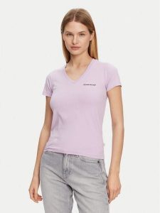 Guess Jeans T-Shirt W4YI23 J1314 Fioletowy Slim Fit. Fioletowe t-shirty Guess Jeans, xs, z aplikacjami, z bawełny, bez kołnierzyka, bez ramiączek. Za 129,99 zł.