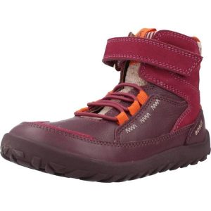 Buty BOBUX AMBLE Fioletowy. Fioletowe buty trekkingowe BOBUX, ze skóry, bez zapięcia. Za 407,25 zł.