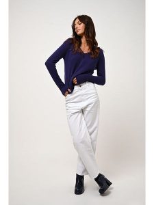 AUTHENTIC CASHMERE Kaszmirowy sweter "Galise" w kolorze fioletowym rozmiar: XXL. Różowe swetry oversize AUTHENTIC CASHMERE, xxl, bez wzorów, z kaszmiru, bez ramiączek. Za 358,45 zł.