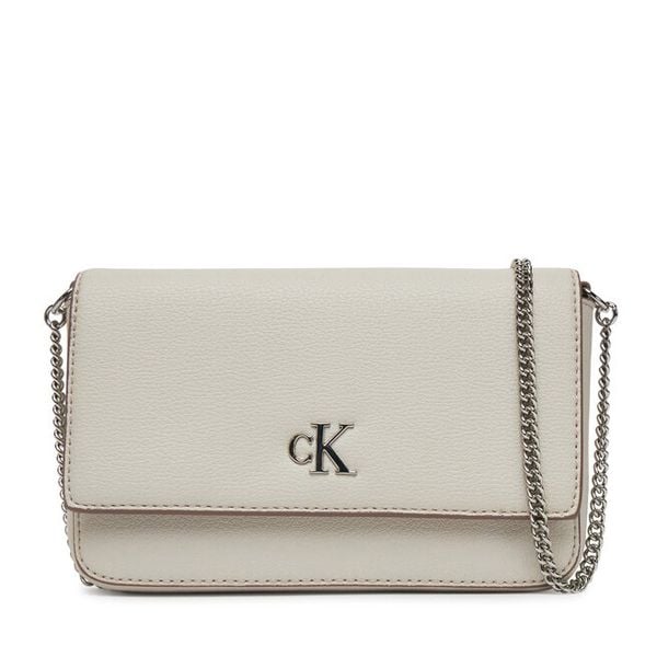 Torebka Calvin Klein Jeans. Brązowe torebki klasyczne Calvin Klein Jeans, bez wzorów, z jeansu, bez dodatków. Za 189,99 zł.