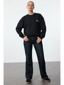 Trendyol Bluza w kolorze czarnym rozmiar: XL. Czarne bluzy Trendyol, xl, bez wzorów, z bawełny, bez kaptura. Za 61,31 zł.