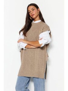 Trendyol Bezrękawnik w kolorze beżowym rozmiar: L/XL. Brązowe kamizelki Trendyol, l, bez wzorów, ze splotem, bez kołnierzyka, bez ramiączek, bez kaptura. Za 74,63 zł.
