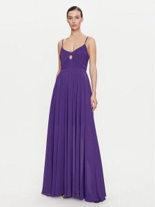 Morgan Sukienka wieczorowa 241-REVALA Fioletowy Loose Fit. Fioletowe kombinezony Morgan, bez wzorów, z syntetyku, wizytowe, bez kołnierzyka, bez ramiączek. Za 399,99 zł.