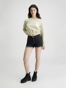 Calvin Klein Szorty dżinsowe w kolorze czarnym rozmiar: W29. Czarne szorty Calvin Klein, z aplikacjami, klasyczne. Za 173,99 zł.