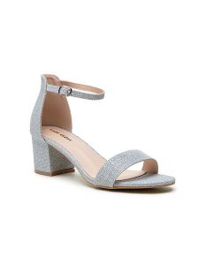 Foreverfolie Sandały w kolorze srebrnym rozmiar: 36. Szare sandały Foreverfolie, bez wzorów, z otwartym noskiem, bez obcasa, na koturnie, bez zapięcia. Za 93,07 zł.