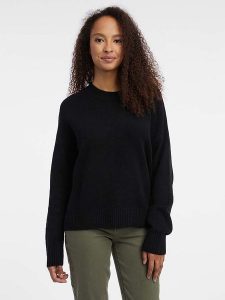 Orsay Sweter w kolorze czarnym rozmiar: XS. Czarne swetry oversize Orsay, xs, bez wzorów, bez ramiączek. Za 61,46 zł.