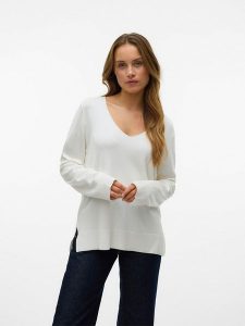 Vero Moda Sweter w kolorze białym rozmiar: XL. Białe swetry oversize Vero Moda, xl, bez wzorów, bez ramiączek. Za 98,95 zł.
