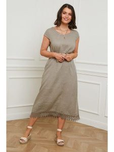 Curvy Lady Lniana sukienka w kolorze szarobrązowym rozmiar: 48/50. Brązowe sukienki Curvy Lady, na co dzień, bez wzorów, z koronki, klasyczne, bez kołnierzyka, bez ramiączek, maxi, proste. Za 127,65 zł.