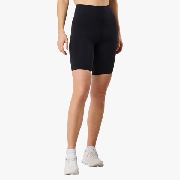 Krótkie legginsy treningowe damskie Swedemount Move Short Tights szybkoschnące. Czarne legginsy SWEDEMOUNT, bez wzorów, z tkaniny, krótkie. W wyprzedaży za 129,00 zł.