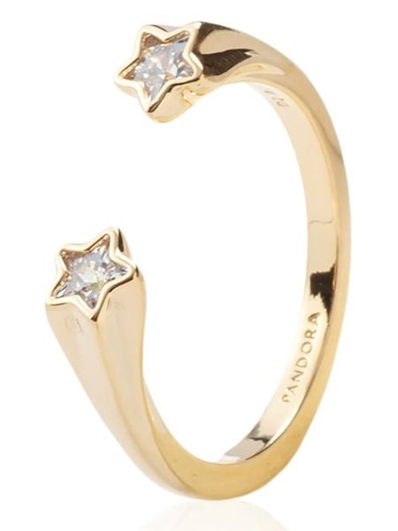 Pandora Pozłacany pierścionek z cyrkoniami rozmiar: 54. Żółte pierścionki Pandora, z cyrkonią, metalowe. Za 218,05 zł.