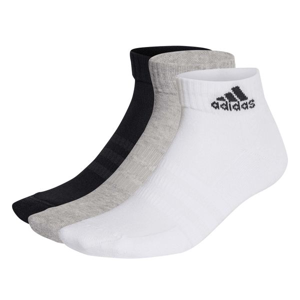 Skarpety adidas Cushioned Sportswear Ankle Socks 3p. Szare skarpetki ADIDAS, bez wzorów. Za 42,90 zł.