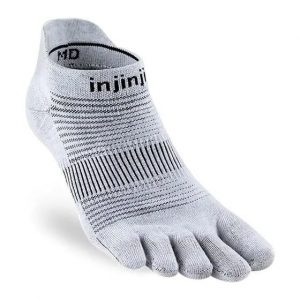 Skarpetki Injinji Lightweight No-Show. Szare skarpetki Injinji, bez wzorów. Za 145,50 zł.