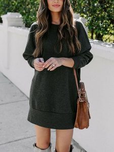 Milan Kiss Sukienka w kolorze antracytowym rozmiar: XL. Czarne sukienki Milan Kiss, na co dzień, xl, bez wzorów, bez kołnierzyka, bez ramiączek, mini, proste. Za 152,99 zł.