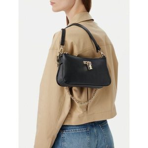 Torebka Nine West. Czarne torebki klasyczne Nine West, bez wzorów, bez dodatków. Za 229,99 zł.