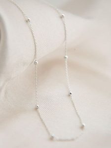 Lodie Silver Srebrny naszyjnik - dł. 43 cm rozmiar: onesize. Szare naszyjniki Lodie Silver, srebrne. Za 70,24 zł.