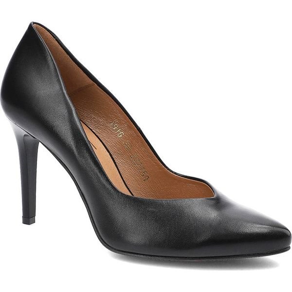 Czółenka damskie Clasicco, cholewka ze skóry naturalnej wnętrze wykończone skórą wkładka skórzana obcas smukły nosek wąski, czarne, 1916. Czarne czółenka Clasicco, bez wzorów, z jeansu, bez obcasa, na obcasie, bez zapięcia. Za 369,00 zł.