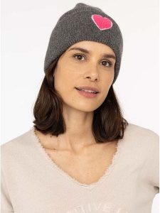 Zwillingsherz Czapka "Flausch-Herz" w kolorze brązowym rozmiar: onesize. Brązowe czapki Zwillingsherz, bez wzorów, z materiału. Za 86,99 zł.