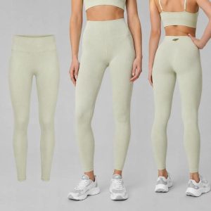 LEGGINSY DAMSKIE 4F TENINGOWE SZYBKOSCHNĄCE Z WYSOKIM STANEM KOLOR ZIELONY. Zielone legginsy 4f, bez wzorów, z materiału, z podwyższonym stanem, długie. Za 149,99 zł.
