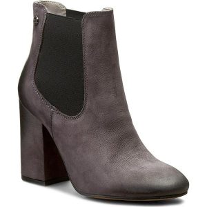 Botki CARINII - B3787 D55-000-PSK-C00. Botki marki Carinii. W wyprzedaży za 269,00 zł.