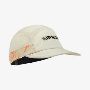 Czapka z daszkiem do biegania Kiprun 5 paneli Replika. Brązowe czapki KIPRUN, bez wzorów, z materiału, sportowe. Za 49,99 zł.