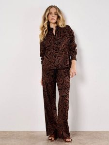 Apricot Koszula w kolorze jasnobrązowym rozmiar: S. Brązowe koszule Apricot, s, bez wzorów, bez kołnierzyka, bez ramiączek. Za 82,99 zł.