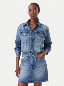 Calvin Klein Jeans Sukienka jeansowa LV047H779G Niebieski Regular Fit. Niebieskie kombinezony Calvin Klein Jeans, bez wzorów, z bawełny, bez kołnierzyka, bez ramiączek. Za 489,99 zł.