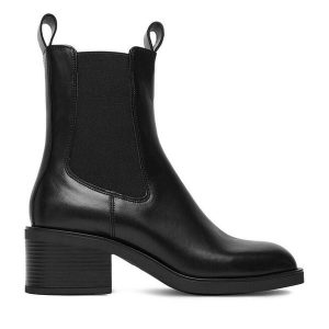 Botki GINO ROSSI. Czarne botki Gino Rossi, bez wzorów, bez obcasa, na słupku, bez zapięcia. Za 369,99 zł.