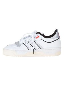 Adidas Skórzane sneakersy "Rivalry Low 86" w kolorze białym rozmiar: 40 2/3. Białe trampki ADIDAS, bez wzorów, bez zapięcia. Za 210,81 zł.