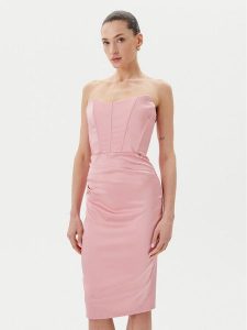 Rinascimento Sukienka koktajlowa CFC0123676003 Różowy Regular Fit. Czerwone kombinezony Rinascimento, xs, bez wzorów, z syntetyku, wizytowe, bez kołnierzyka, bez ramiączek. Za 349,99 zł.