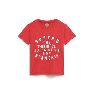 Dopasowana koszulka z nadrukiem 3D dla kobiet Superdry. Czerwone koszulki sportowe Superdry, bez wzorów, bez ramiączek. Za 149,85 zł.