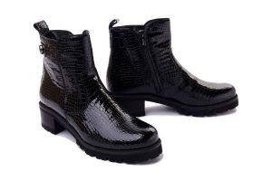 BIOECO BY ARKA 7837 2035 czarny, botki damskie. Czarne botki Bioeco by Arka, na zimę, bez wzorów, ze skóry, bez obcasa, na obcasie, bez zapięcia. Za 459,90 zł.