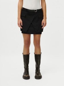 LeGer Spódnica "Jeromina" w kolorze czarnym rozmiar: 36. Czarne spódnice LeGer, bez wzorów, ze skóry, mini. Za 121,99 zł.