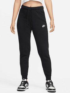 Nike Sportswear Spodnie dresowe w kolorze czarnym rozmiar: L. Czarne spodnie dresowe Nike Sportswear, l, bez wzorów, z dresówki. Za 162,49 zł.