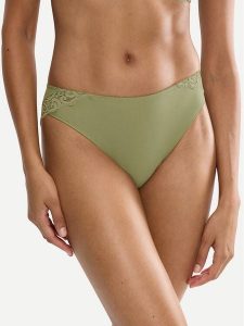 Triumph Figi klasyczne Amourette 10210688 Zielony. Zielone figi Triumph, bez wzorów, z syntetyku. Za 89,99 zł.