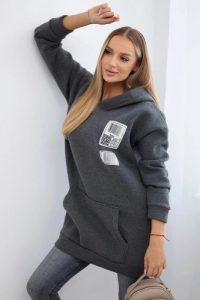 Bluza z kapturem z naszywkami grafitowa. Szare bluzy KESI, l, z aplikacjami, z bawełny, z kapturem. Za 278,10 zł.