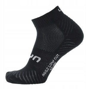 Skarpety treningowe dla dorosłych Uyn Agule Low Cut Socks. Czarne skarpetki UYN, bez wzorów. Za 79,99 zł.