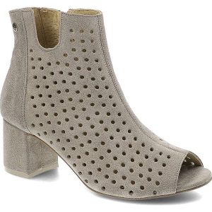 Beżowe Botki Maciejka Wygodne Skórzane Buty Damskie. Brązowe botki Maciejka, w ażurowe wzory, ze skóry, bez obcasa, bez zapięcia. Za 309,00 zł.