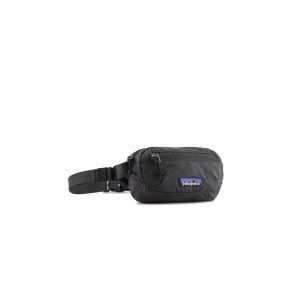 Nerka turystyczna Terravia Mini Hip Pack. Czarne nerki i saszetki Patagonia, bez wzorów. Za 159,99 zł.