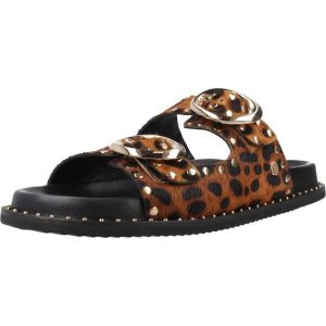 Sandały CARMELA 163056C Nadruk zwierzęcy. Czarne buty trekkingowe Carmela, ze skóry, bez zapięcia. Za 318,99 zł.