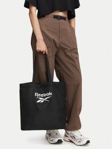 Reebok Torebka CWBEO-RBK-M-012-10 Czarny. Czarne shopper bag Reebok, bez wzorów, z materiału, bez dodatków. Za 69,99 zł.