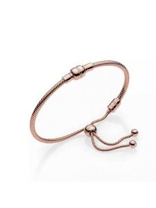 Pandora Pozłacana bransoletka rozmiar: onesize. Czerwone bransoletki Pandora, pozłacane. Za 384,95 zł.