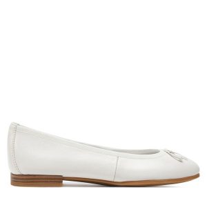 Baleriny Tamaris. Białe balerinki Tamaris, bez wzorów, bez obcasa, bez zapięcia. Za 209,99 zł.