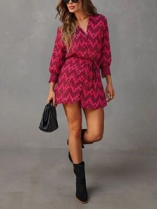 LA Angels Sukienka w kolorze czerwonym rozmiar: L. Czerwone sukienki LA Angels, l, bez wzorów, z tkaniny, bez kołnierzyka, bez ramiączek, mini. Za 152,99 zł.