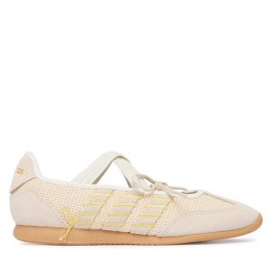 Baleriny adidas. Brązowe balerinki ADIDAS, bez wzorów, bez obcasa, bez zapięcia. Za 249,99 zł.